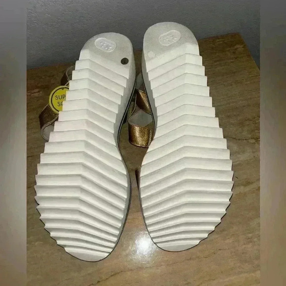 NEW Paul Green Dede Platform Slingback Sandal - Picture 6 of 11